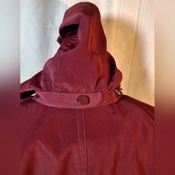 GALLERY Hooded Burgundy Jacket - Picture 7 of 13